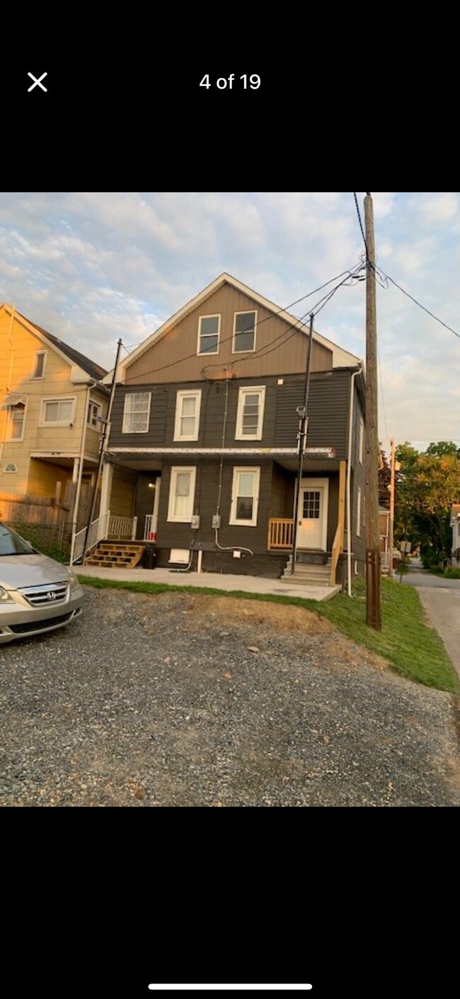 639 E Middle St, Hanover, PA 17331 - photo 5