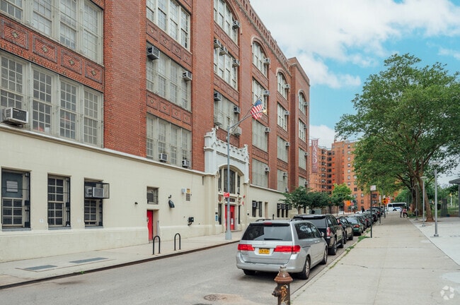 The BHSEC boast a 98% high school graduation rate as well as a 95% AA degree attainment rate.