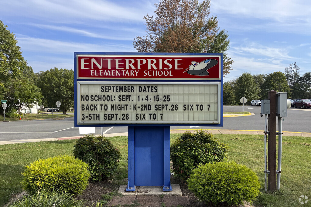 Enterprise Elementary School faithfully serves the children of Woodbridge.