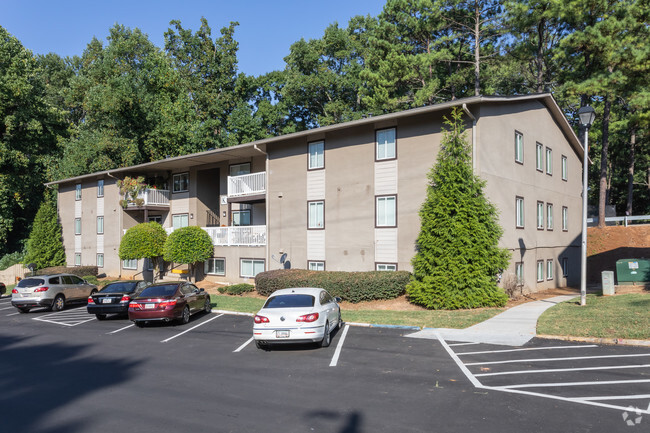 Atler at Brookhaven - Apartments in Atlanta, GA