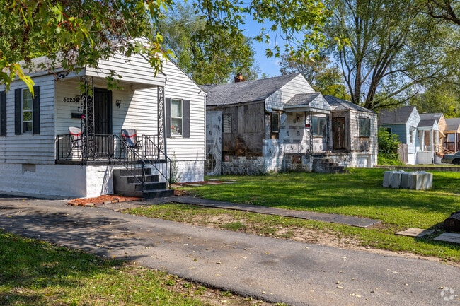 Experience the allure of classic craftsmanship in Washington Park's traditional residences.