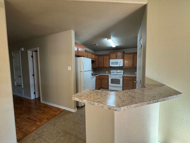 3003 Baldwin Loop unit A, Killeen, TX 76549 - photo 5