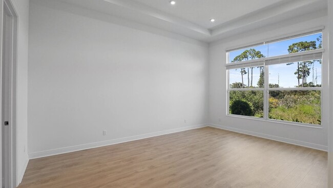 423 SE Via Sangro, Port Saint Lucie, FL 34952 - photo 6