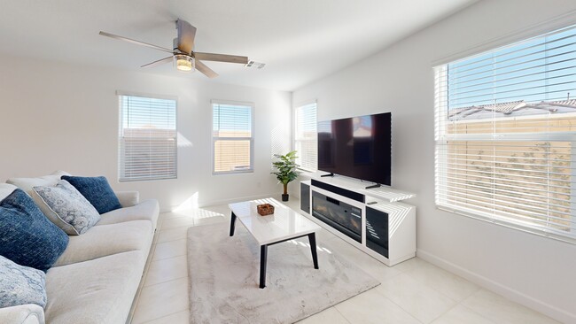 138 Barringswell Ave, Henderson, NV 89015 - photo 3