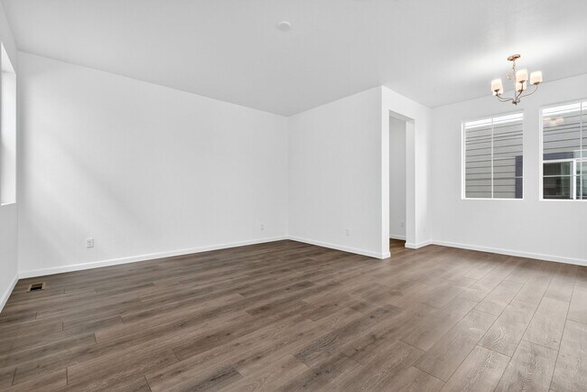 14875 Arbor Blvd W, Thornton, CO 80602 - photo 7