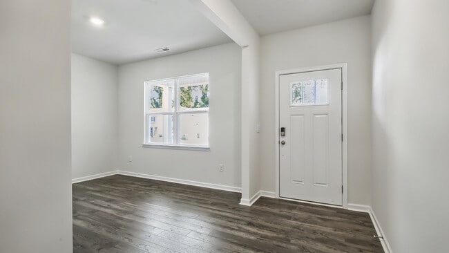 860 Bullhorn Dr, Wake Forest, NC 27587 - photo 2