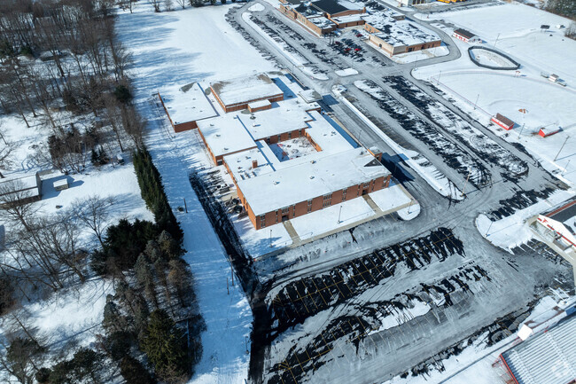 Field Middle School is located in Mogadore, Ohio.