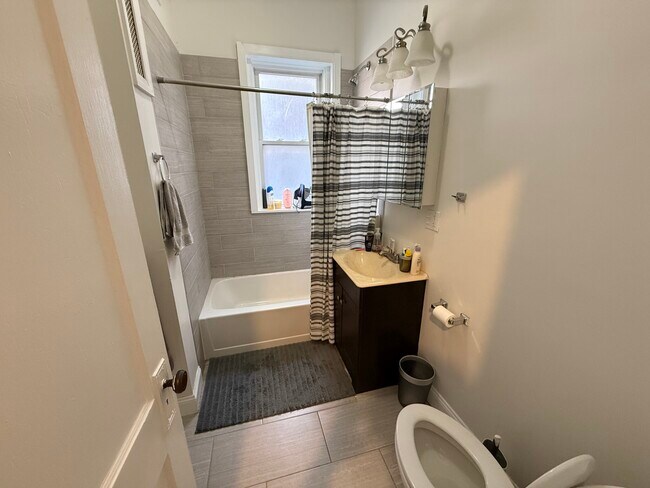 65 Park Dr unit 25, Boston, MA 02215 - photo 4