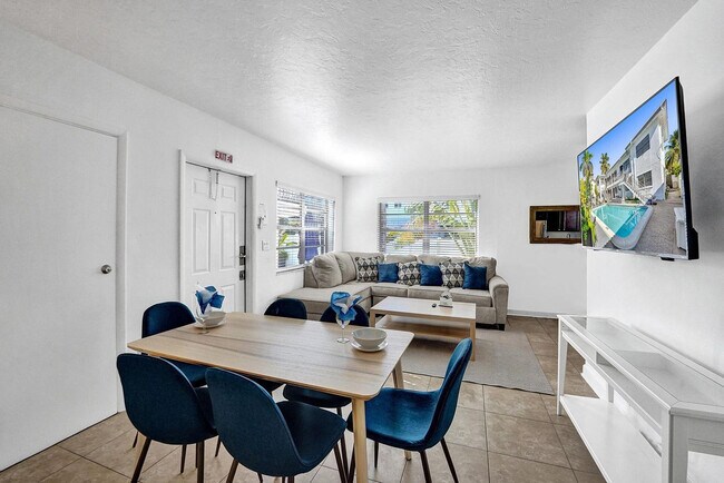 335 Desoto St unit ID1358348P, Hollywood, FL 33019 - photo 4