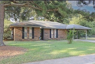 5518 W 20th Ave, Pine Bluff, AR 71603