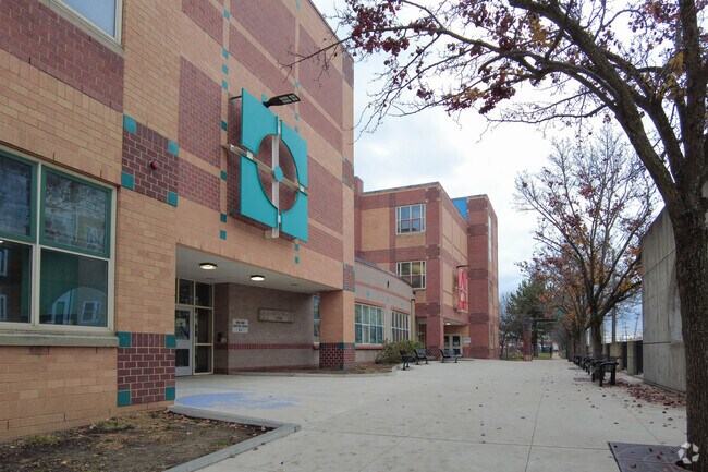 George F. Kelly Elementary School has an overall grade of C on Niche.