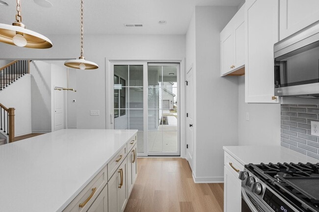 1654 Delmonte Rail Dr, Westfield, IN 46074 - photo 4