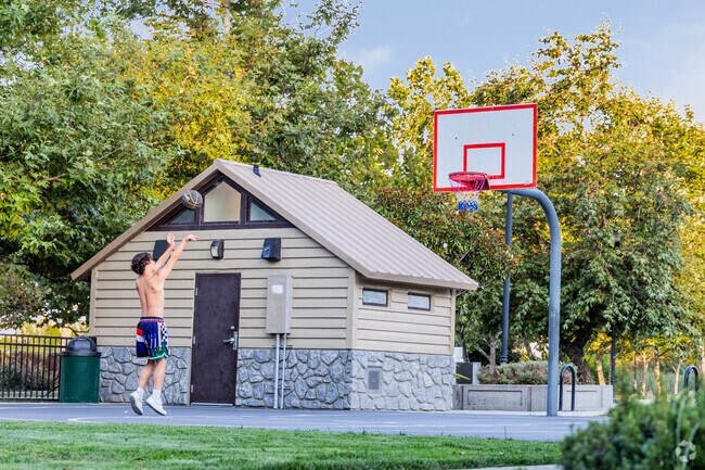 Duck Pond Park is the perfect place for a game of Basketball in Hercules.