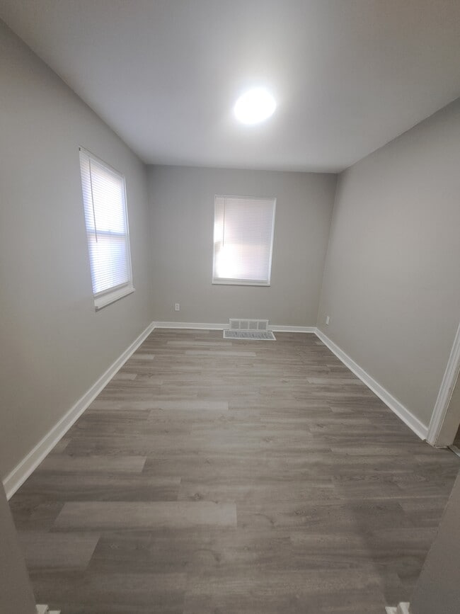 326 Church Ave, Pittsburgh, PA 15210 - photo 7