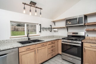 471 W Elm St, Lava Hot Springs, ID 83246
