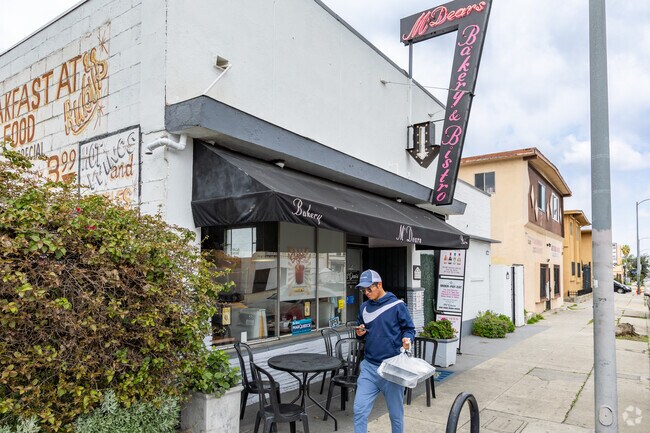 M'Dears Bakery and Bistro in Manchester Square offers dine-in and takeout soul food options.