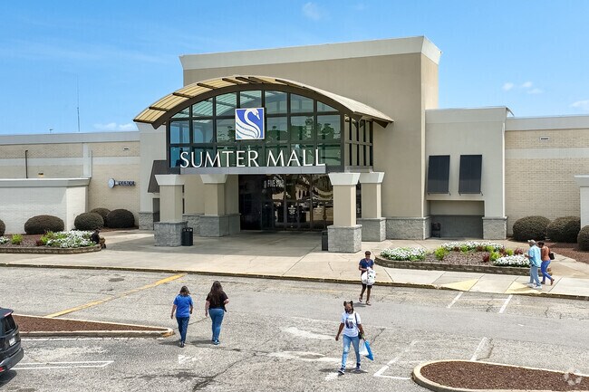 The Sumter Mall includes stores such as Belk, Roses, and Bath and Body Works in Palmetto Park.