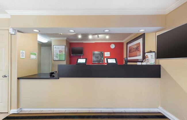 12190 Sunset Hills Rd, Reston, VA 20190 - photo 4