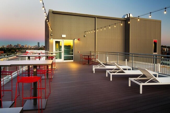 75 Braintree St unit 317, Allston, MA 02134 - photo 2