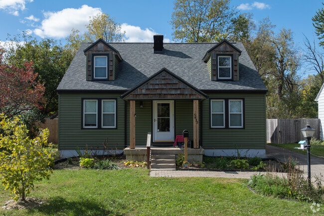 Homes in DeWeese don't stay on the market long, selling very quickly.