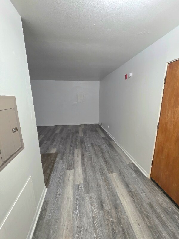 6166 S Packard Ave unit 205, Cudahy, WI 53110 - photo 3