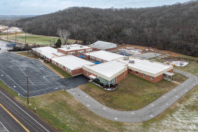 House Springs Elementary in House Springs, MO offers a nurturing learning environment.