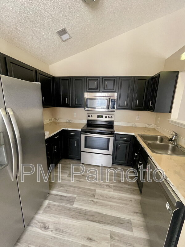 221 Whixley Ln, Columbia, SC 29223 - photo 5