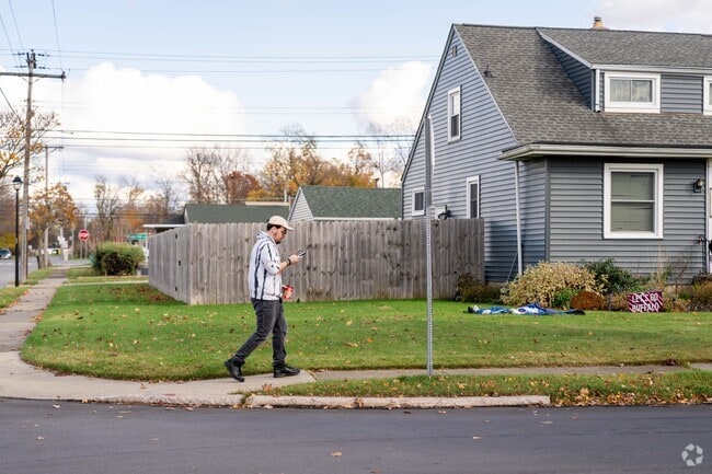Walking the neighborhoods around Irvington Creekside is great exercise.