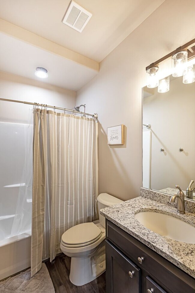 901 Adams Ave, Alamogordo, NM 88310 - photo 5