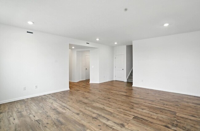 261 Onset Way, Westfield, IN 46074 - photo 5