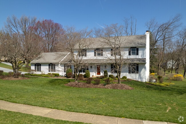 Chesterbrook has spacious, traditional single-family homes, offering comfort and style.