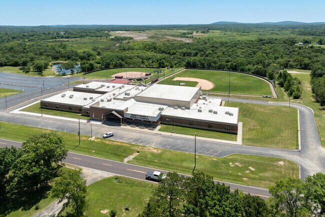 West County Middle School aligns with Missouri state standards.