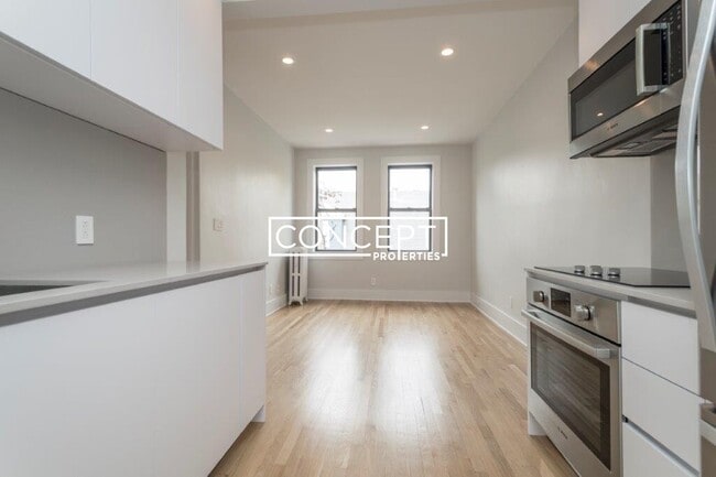 10 Elko St unit 6B, Boston, MA 02135 - photo 2