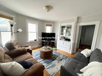 233 Summer St Unit 2, Somerville, MA 02143