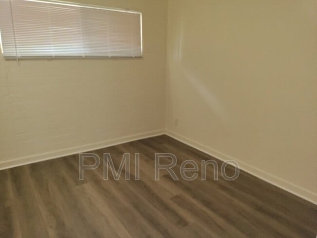 821 Spokane St unit 3, Reno, NV 89512 - photo 7