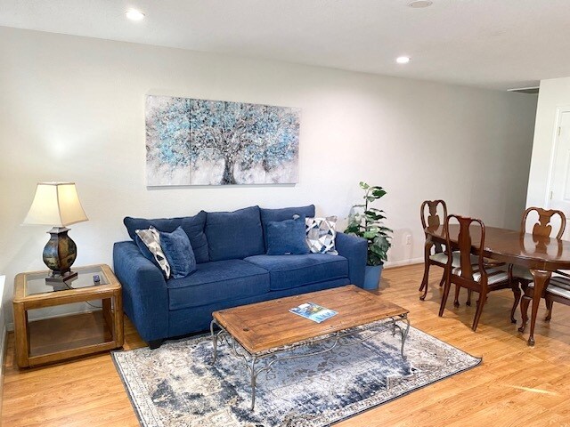 1404 W April Villa unit D, Montgomery, TX 77356 - photo 4