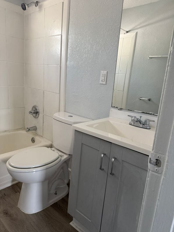 2980 Delmar Ln NW, Atlanta, GA 30311