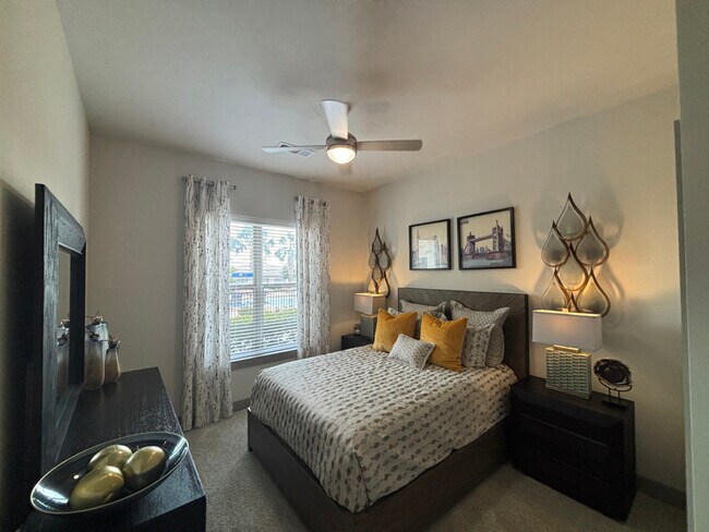 1050 Wittenburg unit a3, Kyle, TX 78640 - photo 5