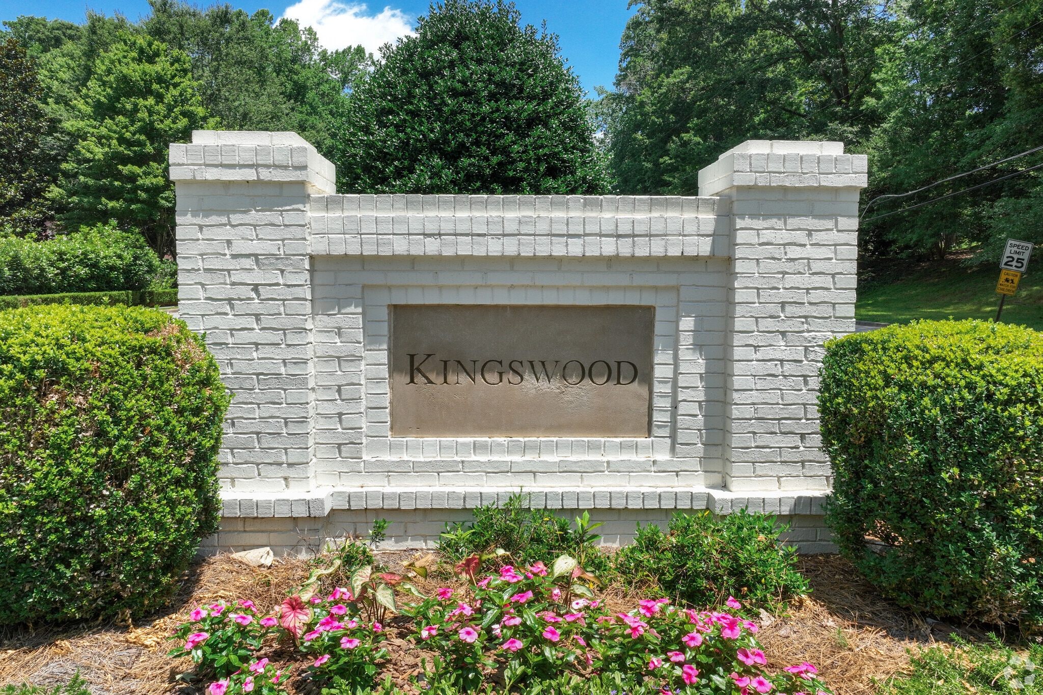 Kingswood, a mid-20th-century Atlanta neighborhood, emerged amid the city's growth.