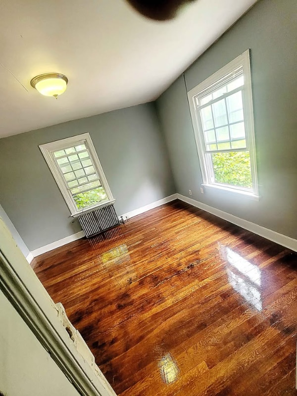 609 Cooke St, Waterbury, CT 06710