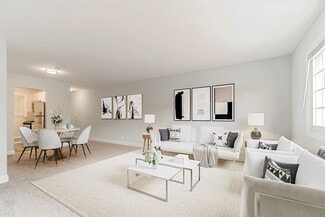 400 E Old Country Rd, Mineola, NY 11501