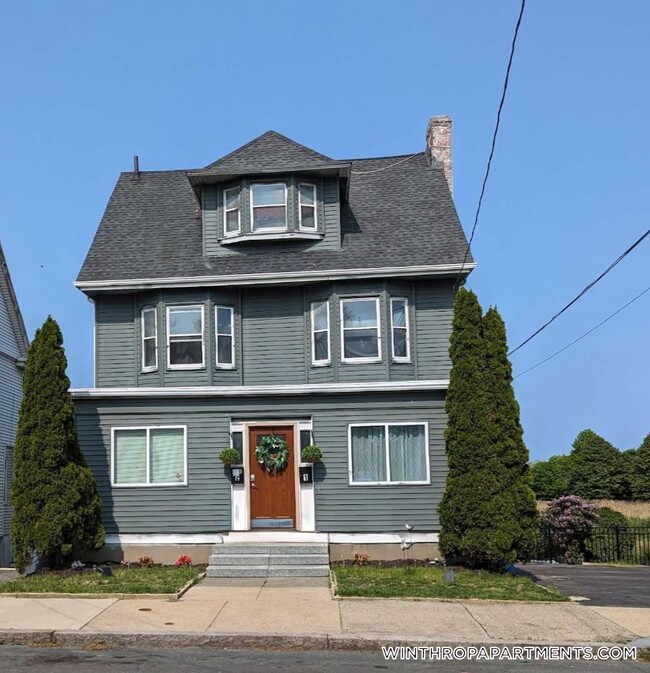 290 River Rd Unit 1, Winthrop, MA 02152