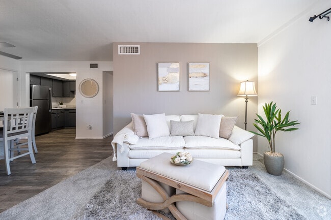 Sabrina's Place, Tucson, AZ 85711 - photo 3