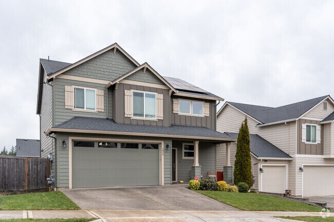 Most of the houses in Salmon Creek were built between the 1980s and early 2000s.
