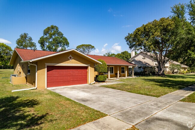Ranch-style homes are a common sight in Casselberry.