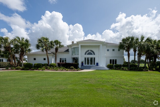 Large homes can range from $800,000 to $2.4 million.