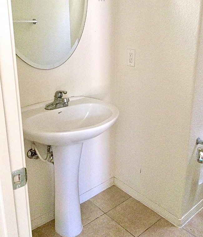 13265 La Crescenta Ave, Oak Hills, CA 92344 - photo 6