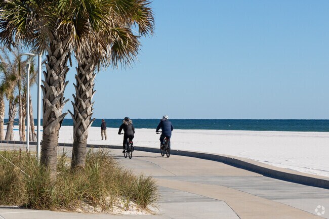 In Gulf Shores you can relax to the sound of rolling waves and gentle Gulf breezes.