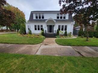 1603 1st Ave S, Escanaba, MI 49829