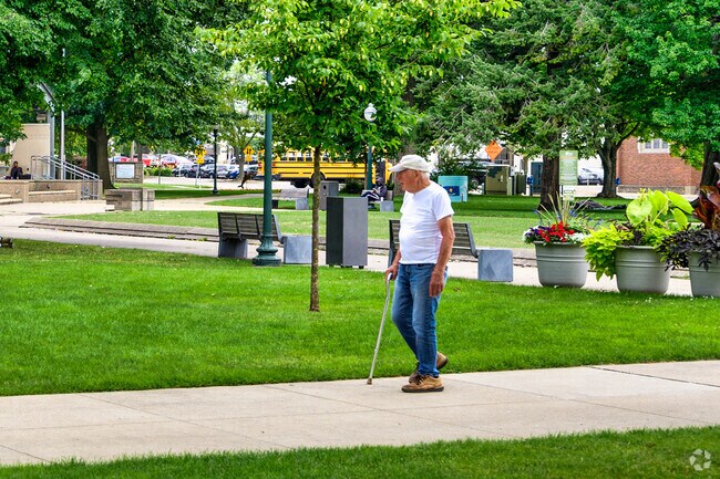 Bronson Park has intersecting paved pathways that are perfect if you live in Stuart.